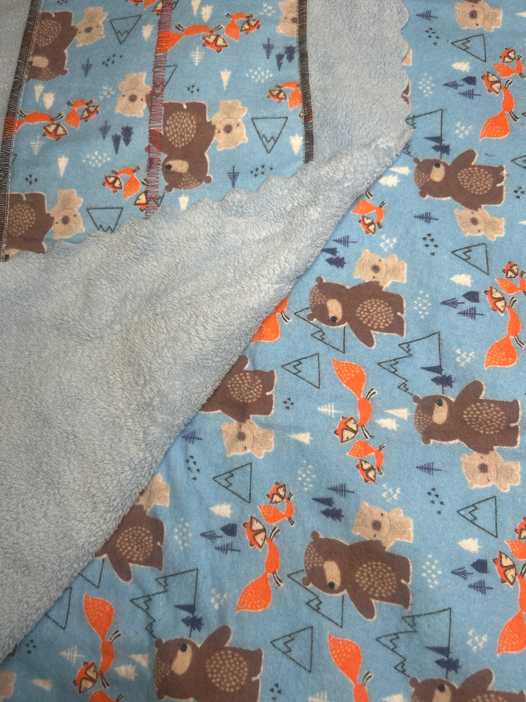 Bears and foxes blanket and burp cloth gift set