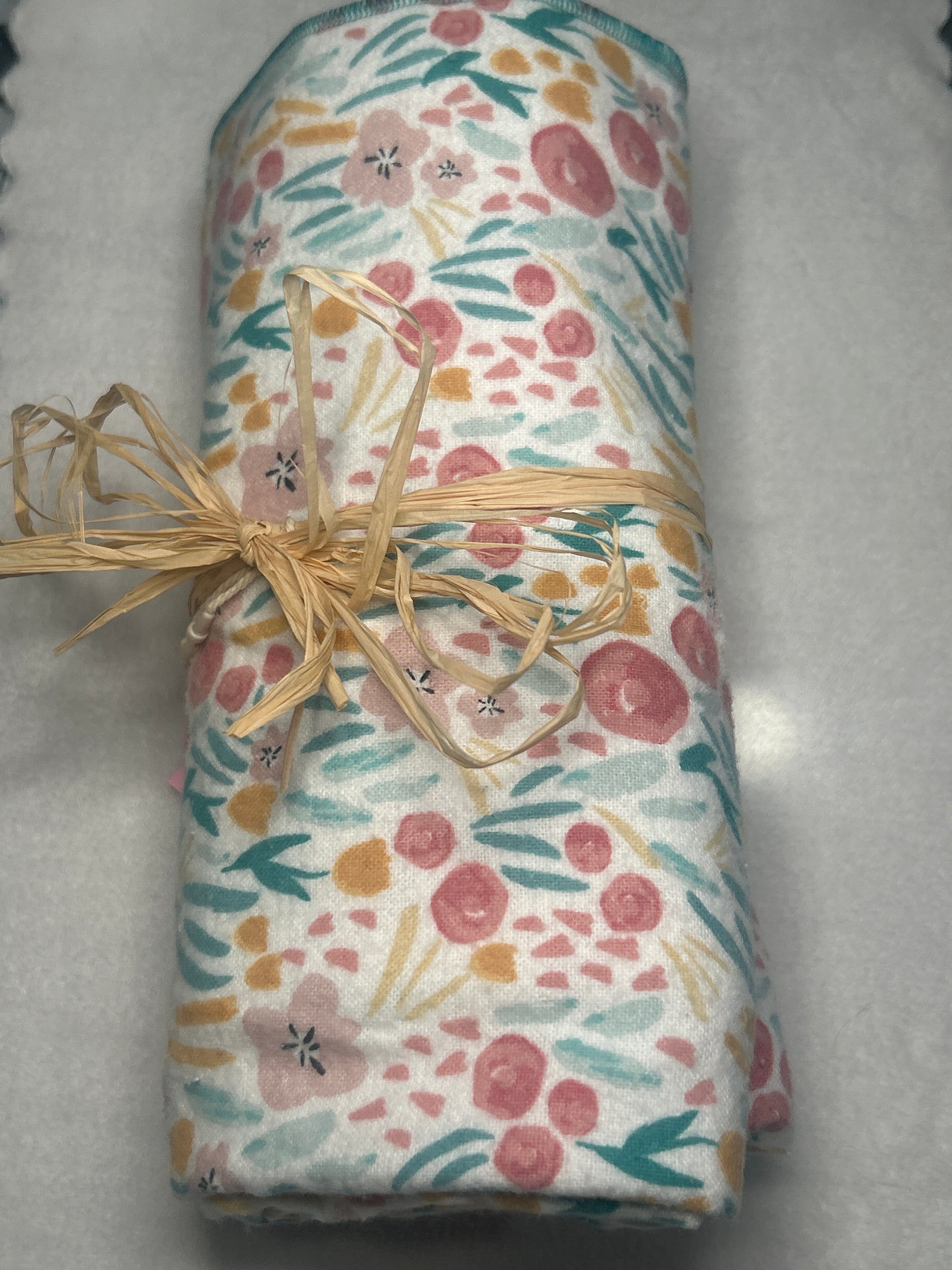 Flower garden blanket and burp cloth gift set