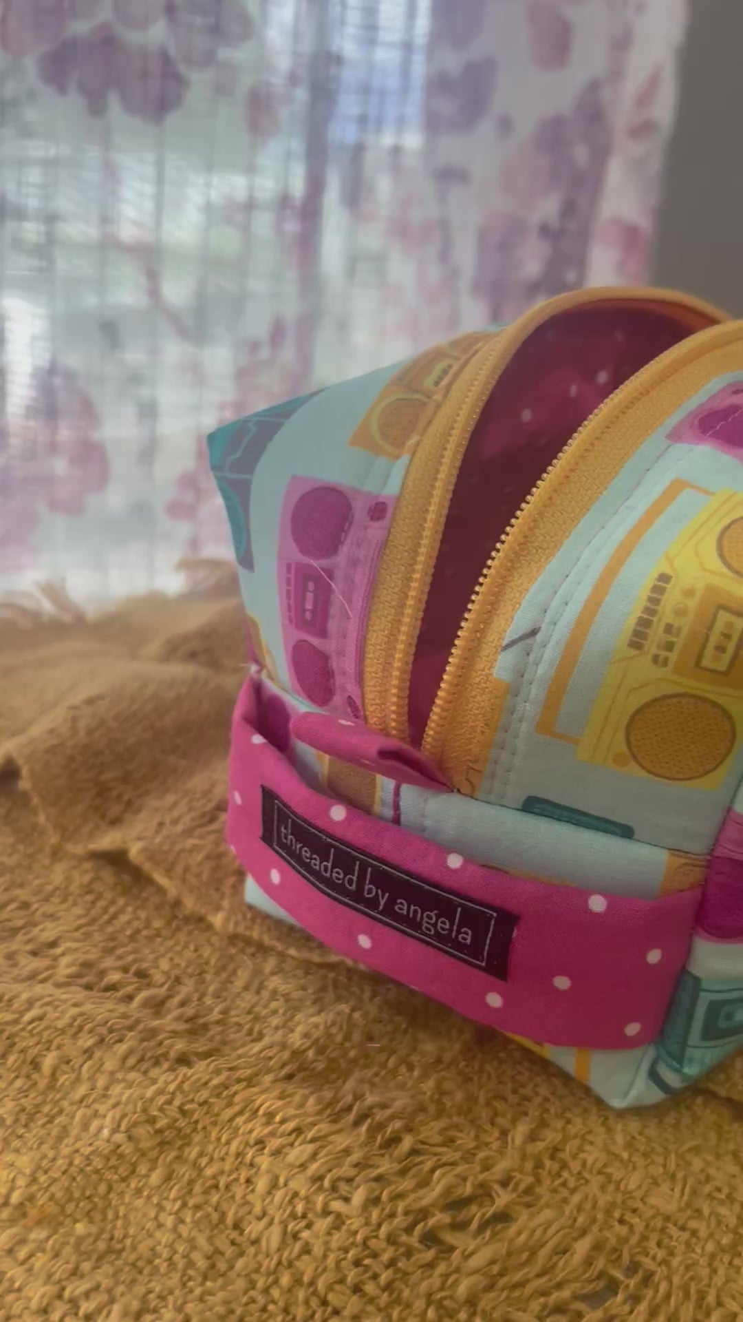 Customizable Multipurpose Box Bag